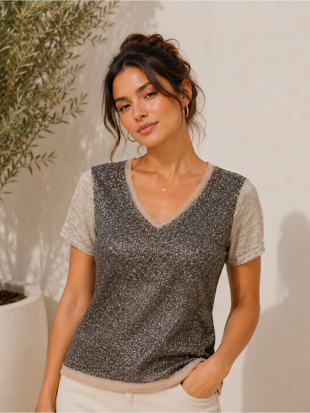 gimmicks by BKE Charcoal and Beige Sparkle V-Neck Short Sleeve Top